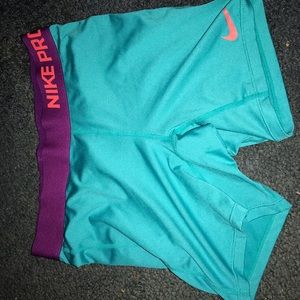 Nike spandex